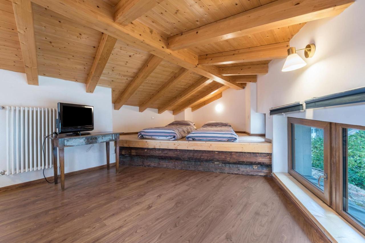 Agriturismo Al Gallo Nero La Torre Tenno Exteriér fotografie