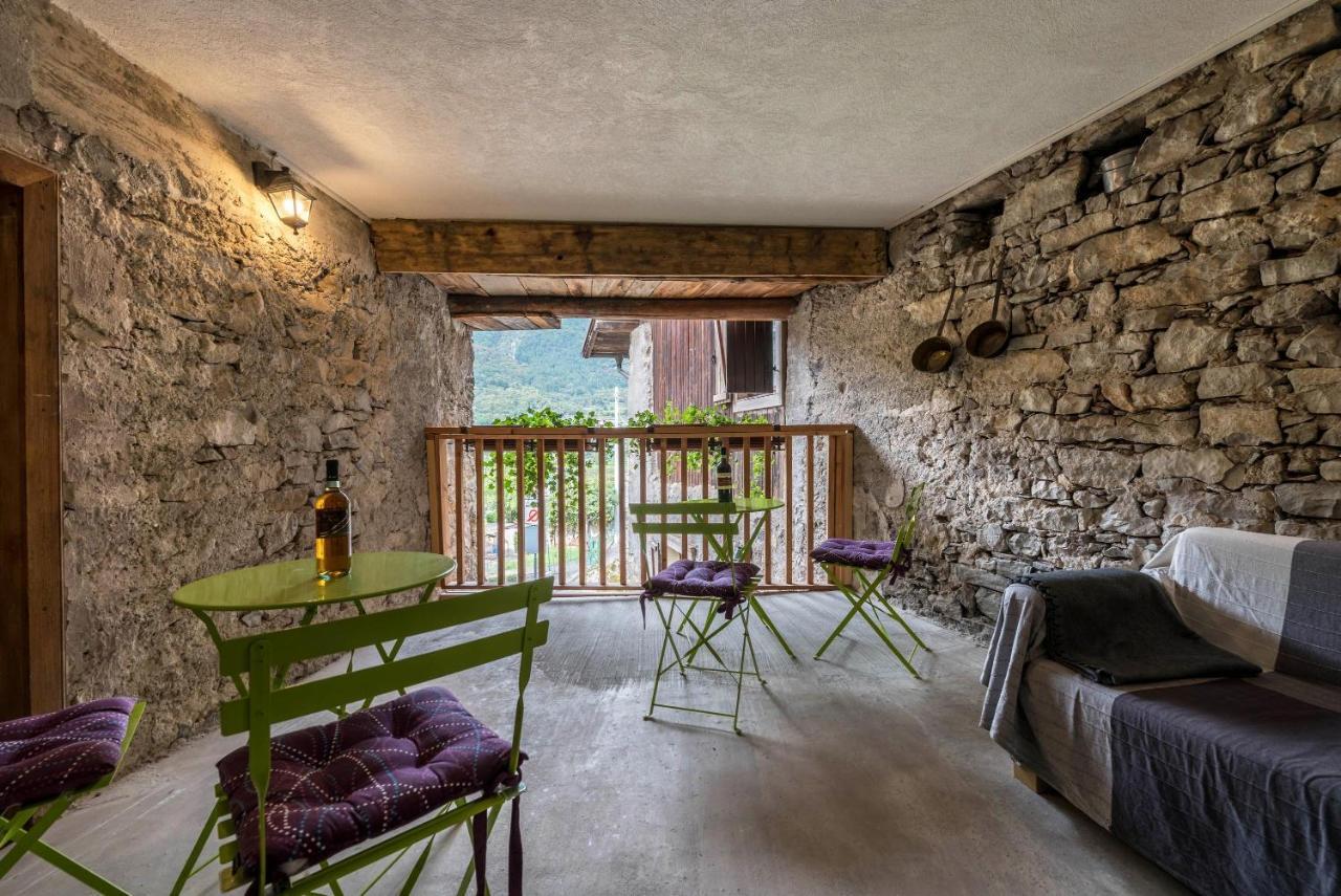 Agriturismo Al Gallo Nero La Torre Tenno Exteriér fotografie
